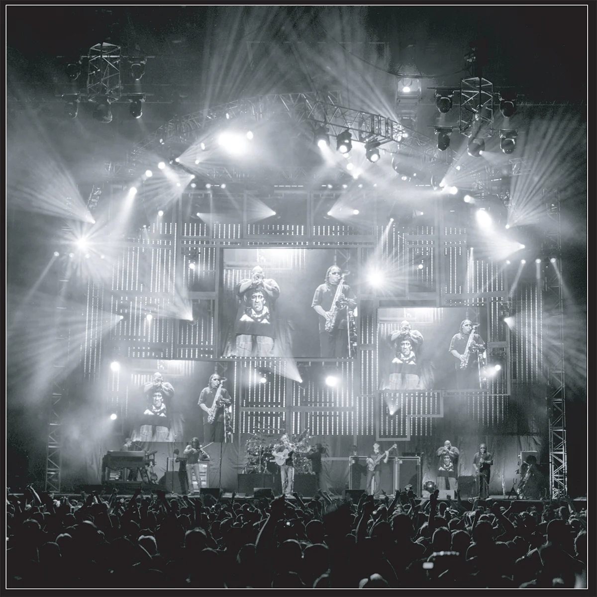 DMB Live Trax Vol. 06: 07/07/2006 - Fenway Park - 8 LP Set - Image 6